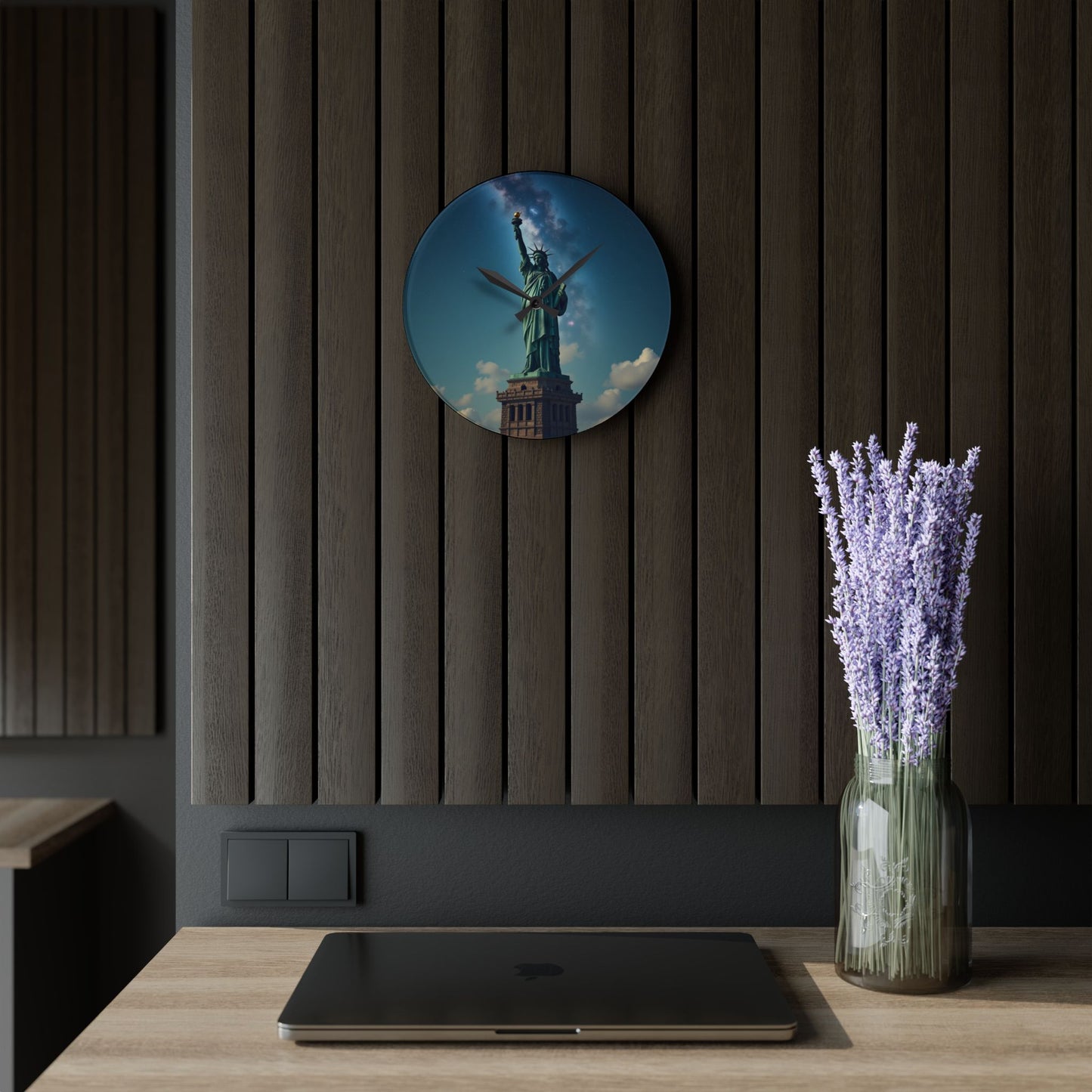 Luz Eterna sobre la Tierra - Reloj de Pared en Acrílico Transparente