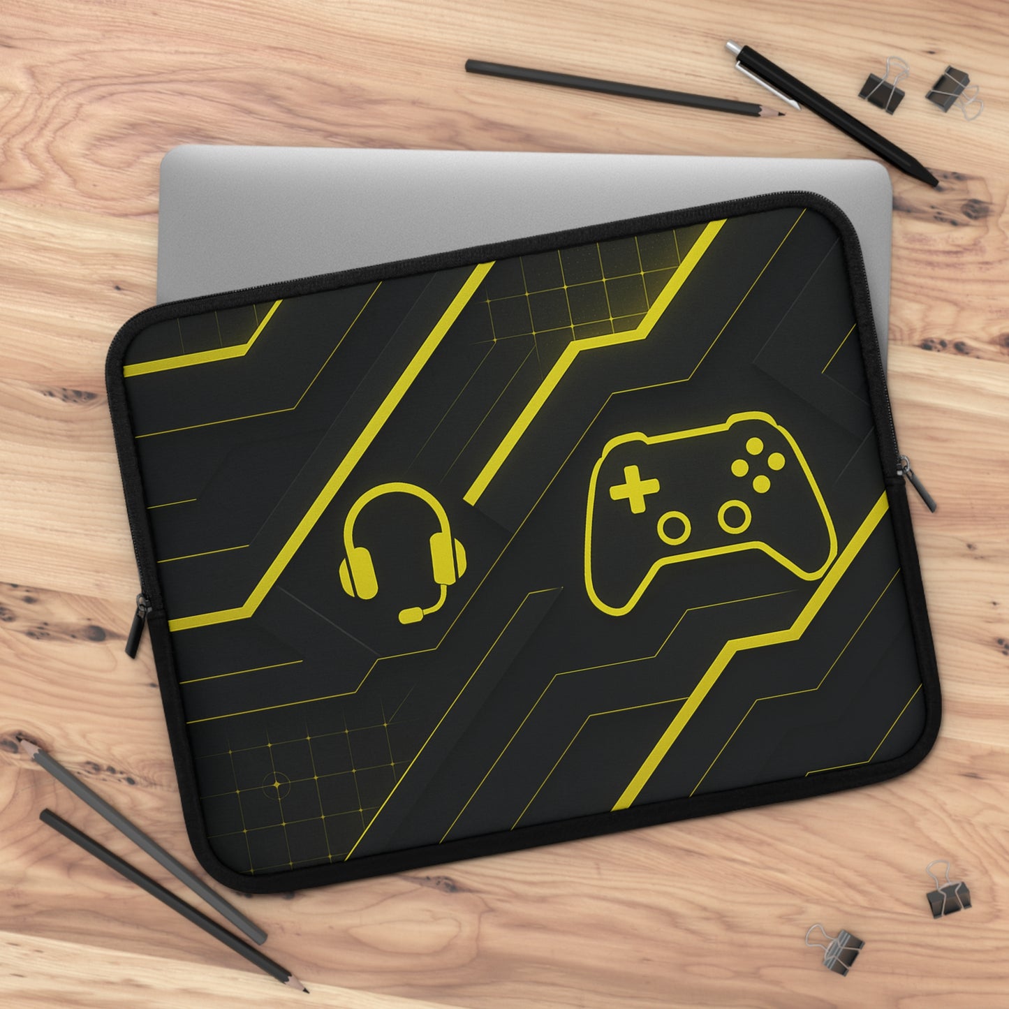 Modo Gamer ON - Funda Portátil de 17''